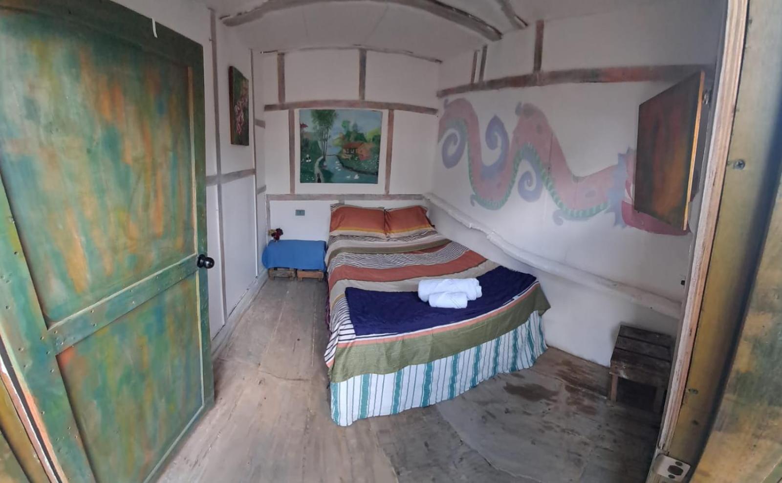Kamazoztz Hostel And Travel أنتيغوا غواتيمالا المظهر الخارجي الصورة